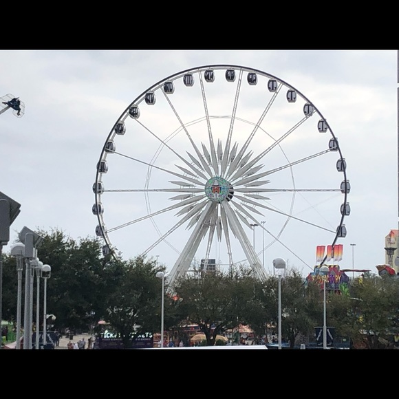 Meet your Posher - Picture 1 of 1